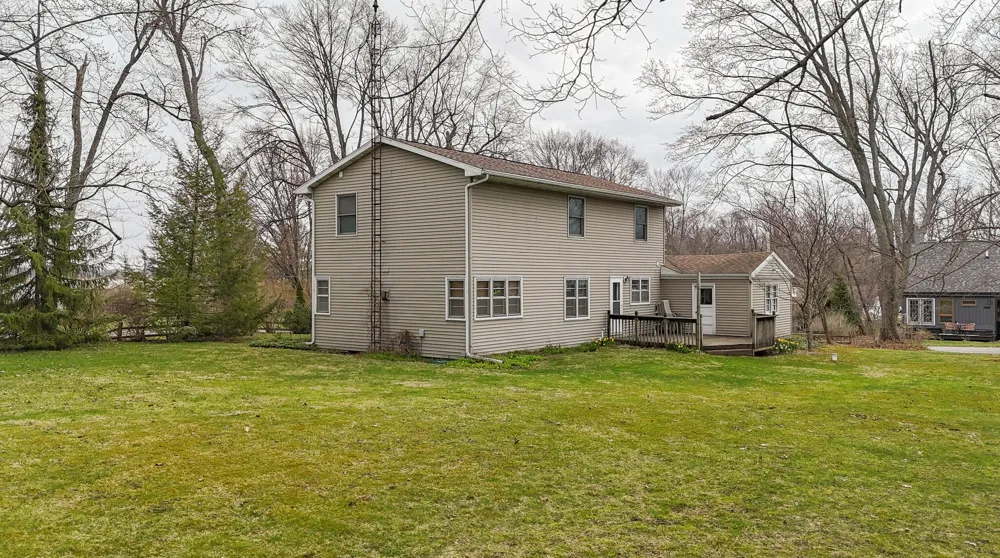 61100 Quinnesec Road Cassopolis, MI 49031