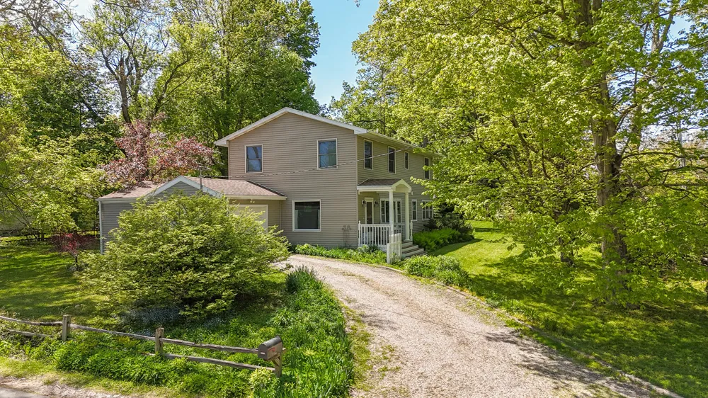 61100 Quinnesec Road Cassopolis, MI 49031