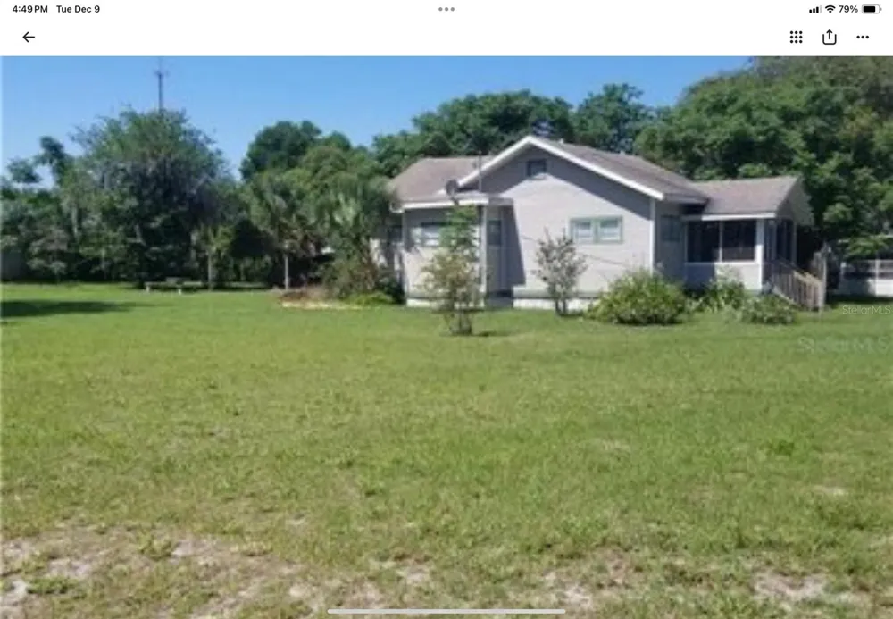 5612 WOODWARD AVENUE Zellwood, FL 32798