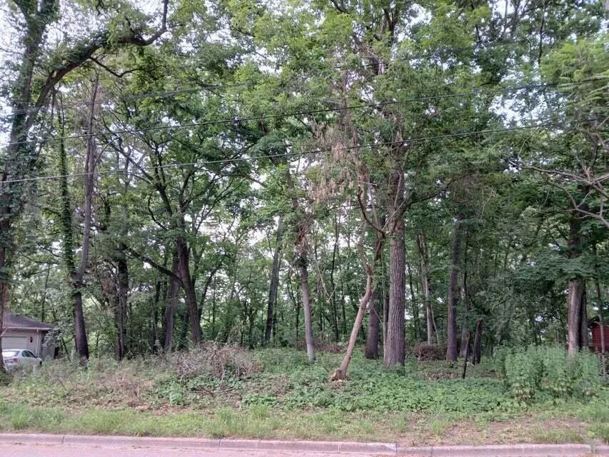 1272 Westlake Woods Drive Battle Creek, MI 49037