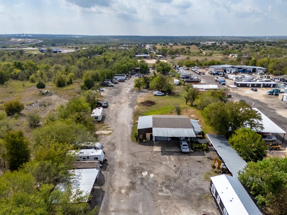 10811 San Jose Avenue Del Valle, TX 78617