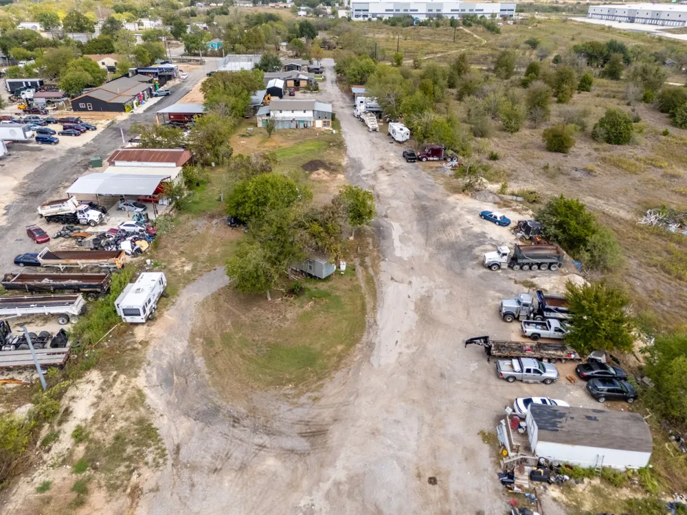 10811 San Jose Avenue Del Valle, TX 78617