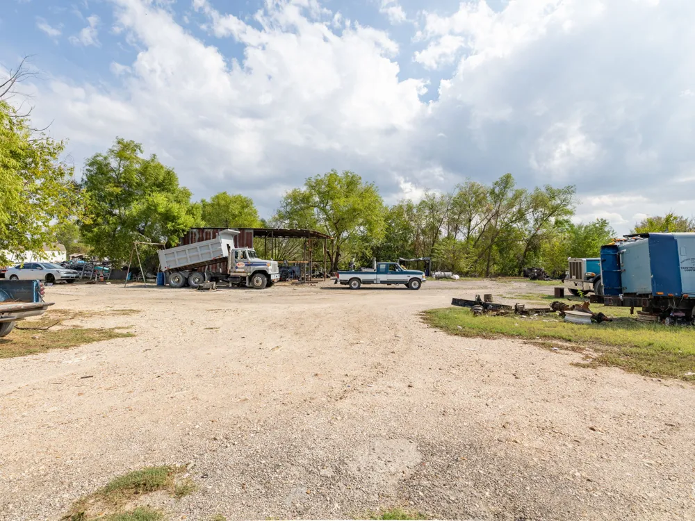 10811 San Jose Avenue Del Valle, TX 78617