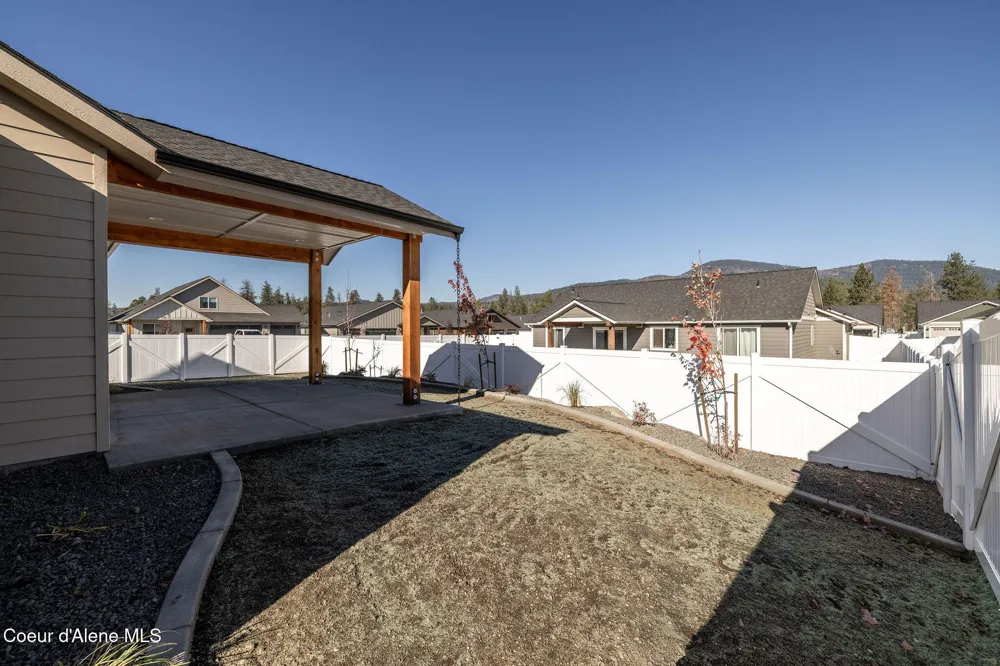 9141 W Cultivator Avenue Rathdrum, ID 83858