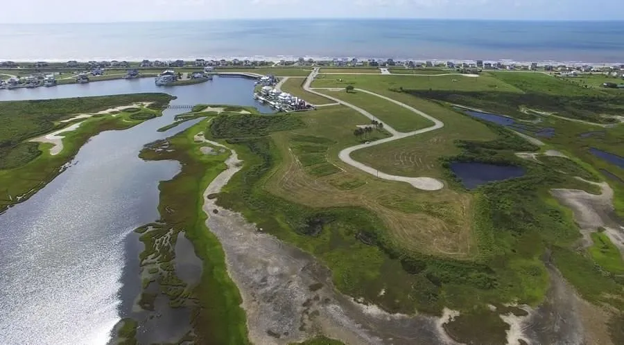 4503 S Sunset Bay Galveston, TX 77554