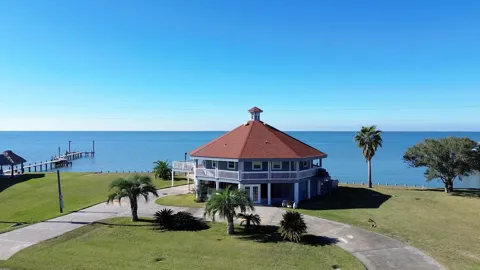 128 White Heron Drive