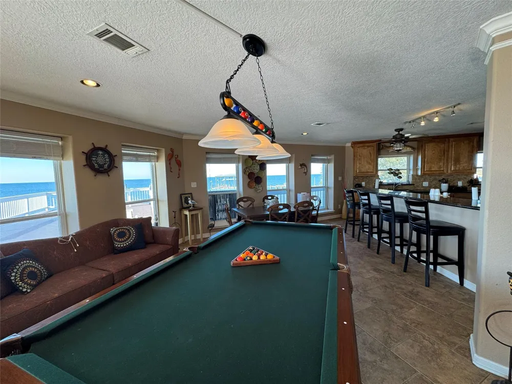 128 White Heron Drive Anahuac, TX 77514