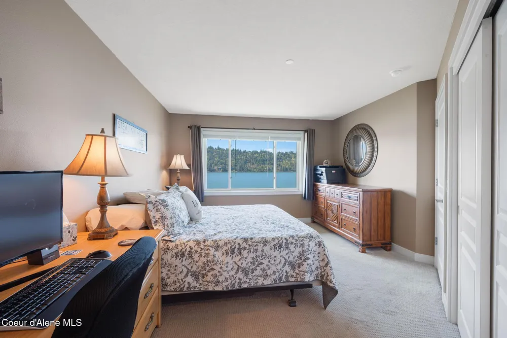 4549 S ARROW POINT DRIVE ##207 Harrison, ID 83833