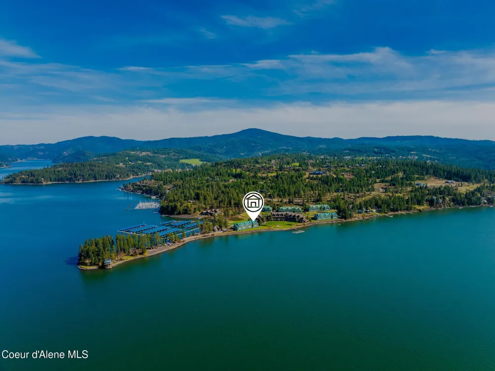 4549 S ARROW POINT DRIVE ##207 Harrison, ID 83833