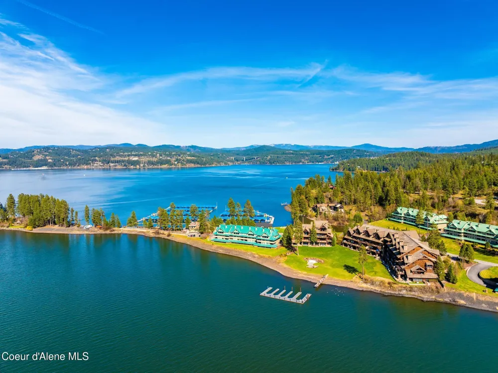 4549 S ARROW POINT DRIVE ##207 Harrison, ID 83833
