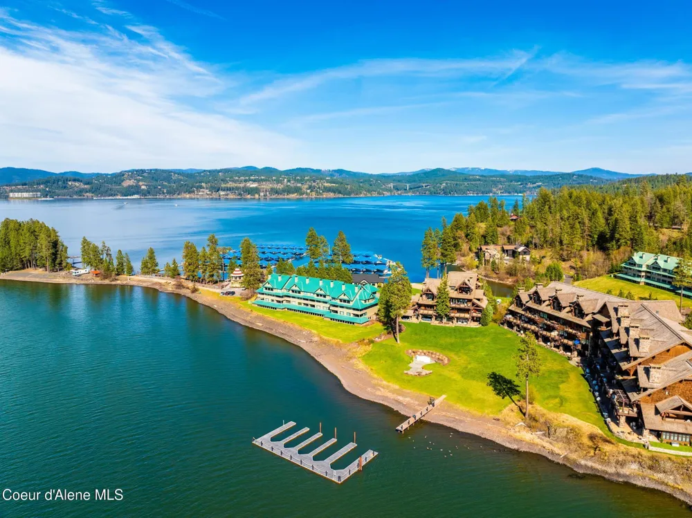 4549 S ARROW POINT DRIVE ##207 Harrison, ID 83833