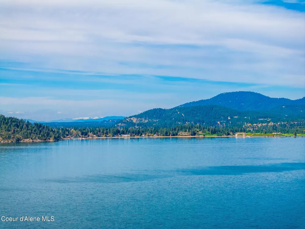 4549 S ARROW POINT DRIVE ##207 Harrison, ID 83833