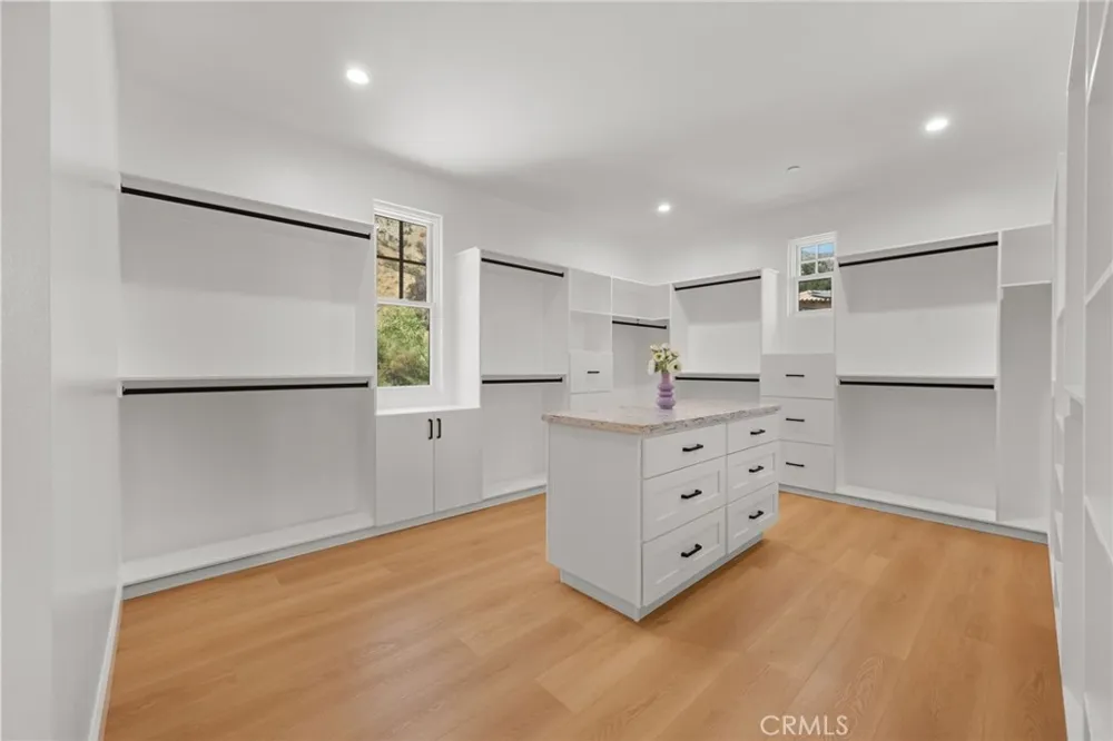 600 Baldwin Court Sierra Madre, CA 91024