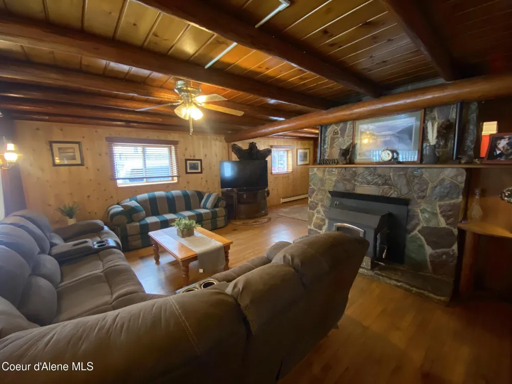 46 Park Circle Kellogg, ID 83837