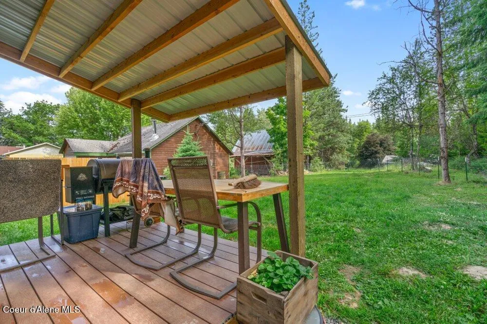 140 Wright Road Kingston, ID 83839