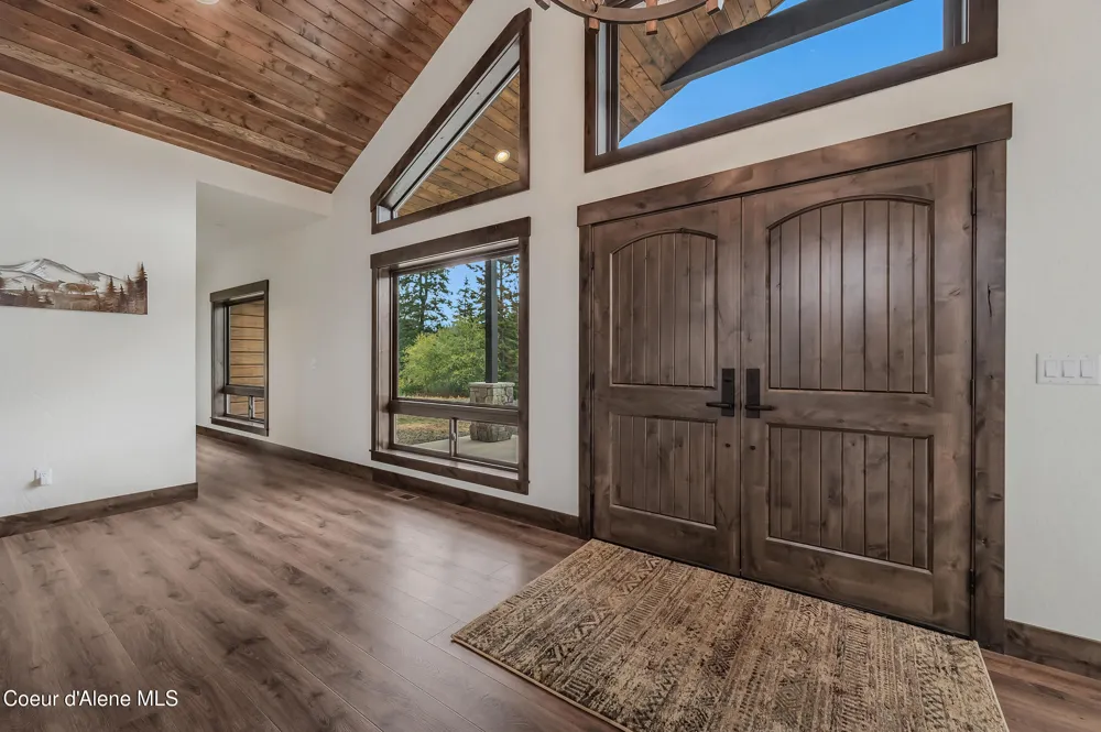 26706 S WILLOW CREEK ROAD Medimont, ID 83842