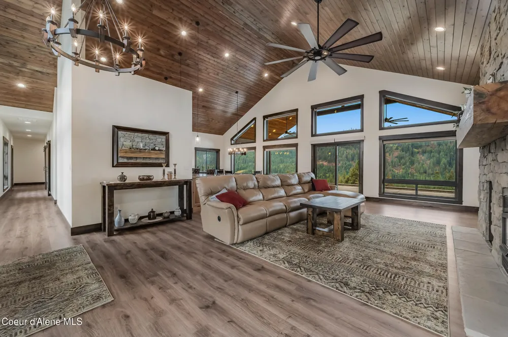 26706 S WILLOW CREEK ROAD Medimont, ID 83842