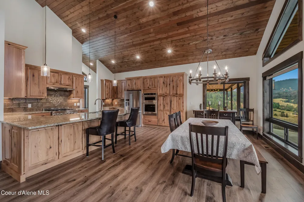 26706 S WILLOW CREEK ROAD Medimont, ID 83842