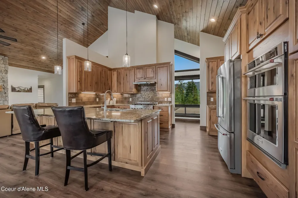 26706 S WILLOW CREEK ROAD Medimont, ID 83842