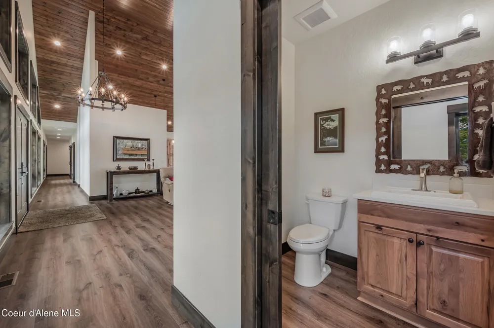 26706 S WILLOW CREEK ROAD Medimont, ID 83842