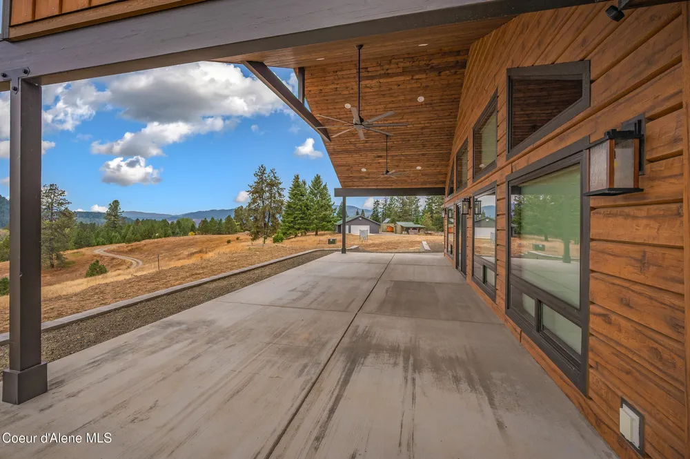 26706 S WILLOW CREEK ROAD Medimont, ID 83842