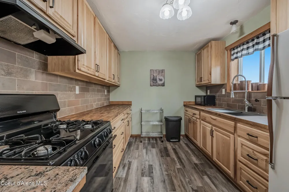 26706 S WILLOW CREEK ROAD Medimont, ID 83842