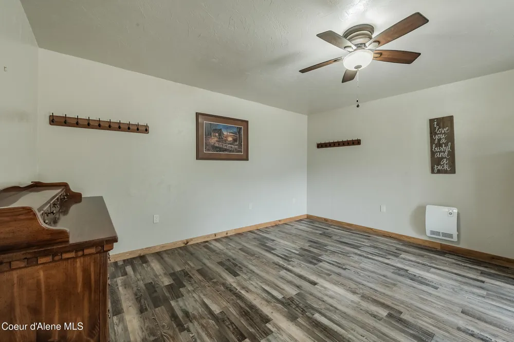 26706 S WILLOW CREEK ROAD Medimont, ID 83842