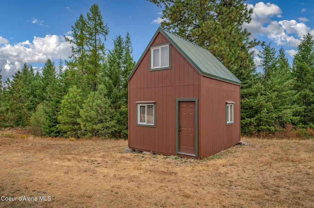 26706 S WILLOW CREEK ROAD Medimont, ID 83842