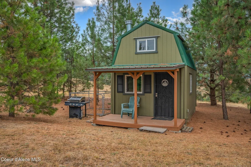 26706 S WILLOW CREEK ROAD Medimont, ID 83842
