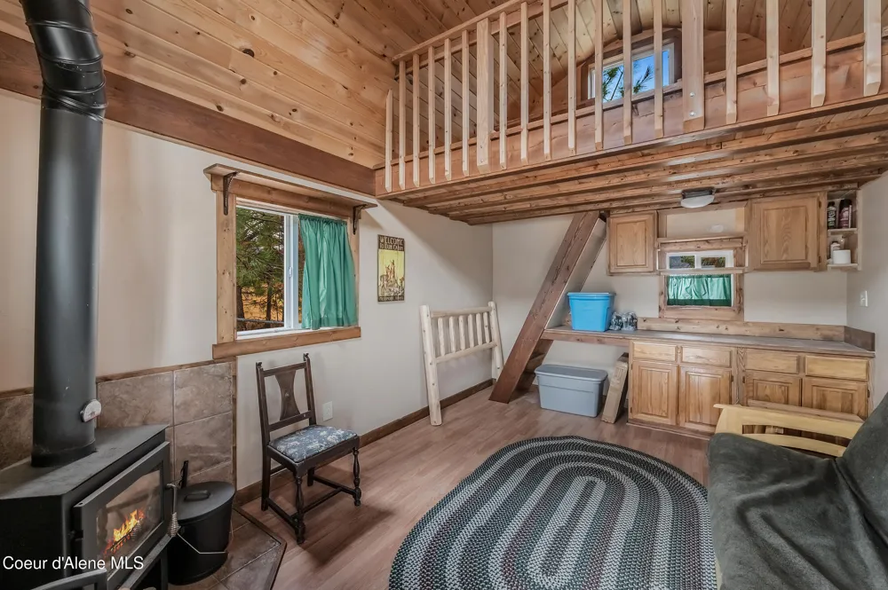26706 S WILLOW CREEK ROAD Medimont, ID 83842