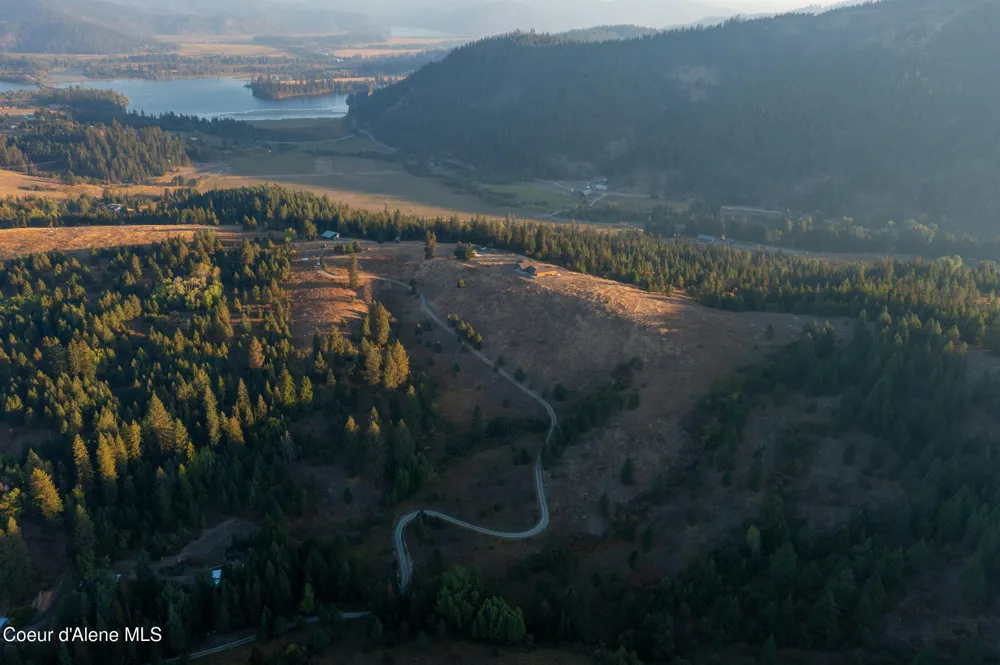 26706 S WILLOW CREEK ROAD Medimont, ID 83842