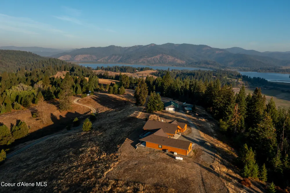 26706 S WILLOW CREEK ROAD Medimont, ID 83842