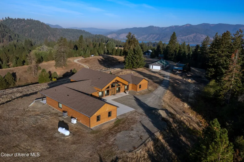26706 S WILLOW CREEK ROAD Medimont, ID 83842
