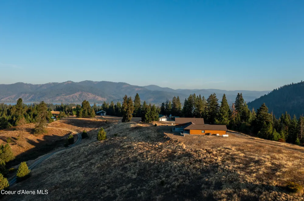 26706 S WILLOW CREEK ROAD Medimont, ID 83842