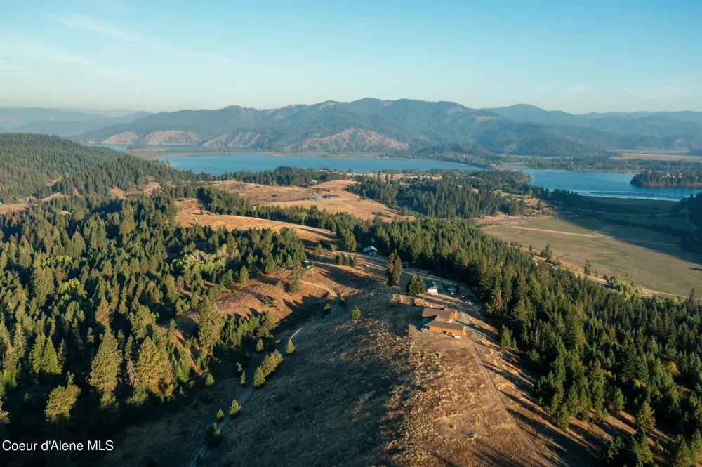 26706 S WILLOW CREEK ROAD Medimont, ID 83842