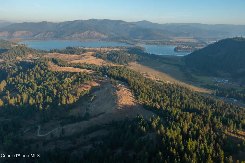 26706 S WILLOW CREEK ROAD Medimont, ID 83842