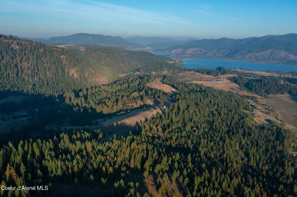 26706 S WILLOW CREEK ROAD Medimont, ID 83842