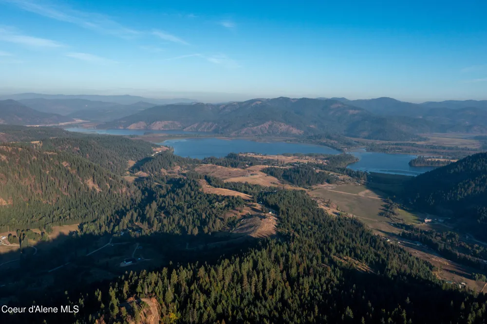 26706 S WILLOW CREEK ROAD Medimont, ID 83842