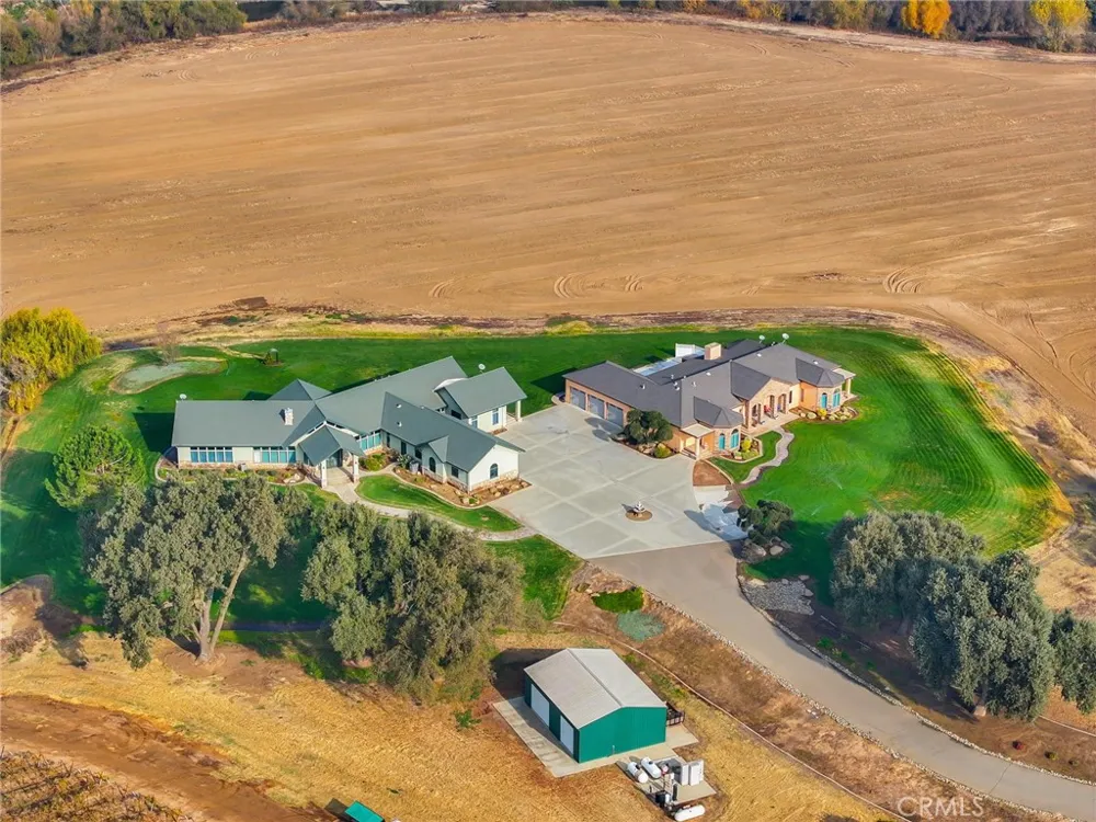 20170 River Road Stevinson, CA 95374