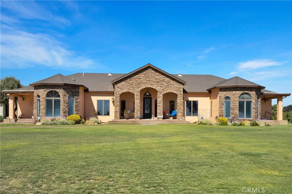 20170 River Road Stevinson, CA 95374