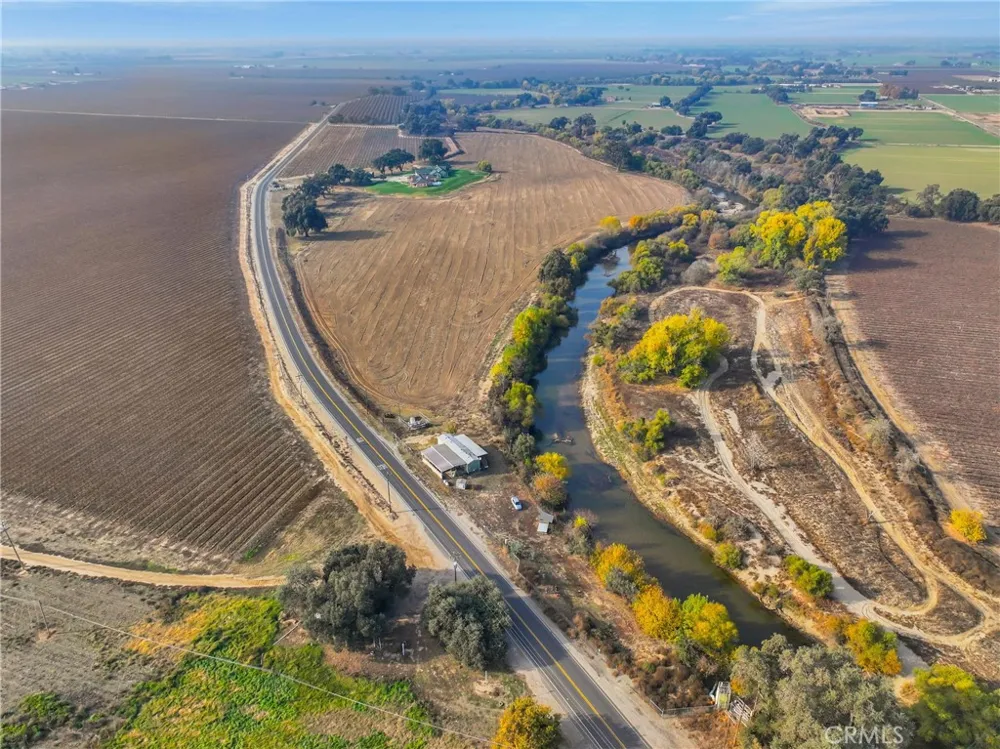 20170 River Road Stevinson, CA 95374