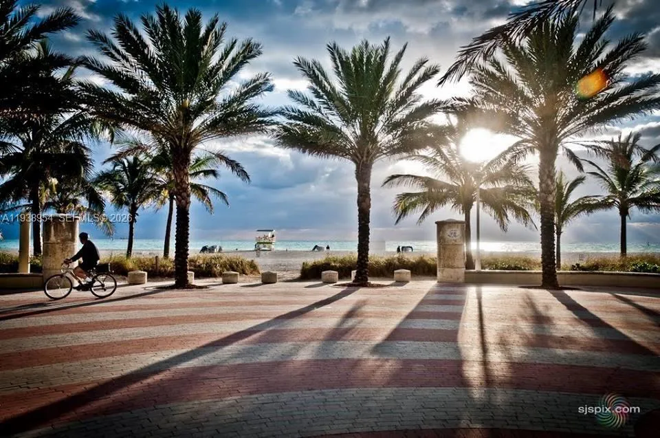 100 Lincoln Rd #805 Miami Beach, FL 33139