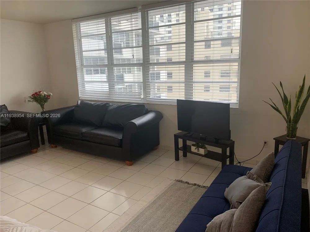 100 Lincoln Rd #805 Miami Beach, FL 33139