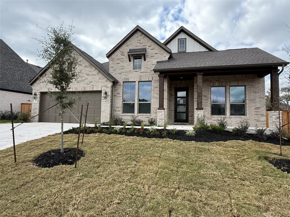 318 Wood Thrush Run Kyle, TX 78640