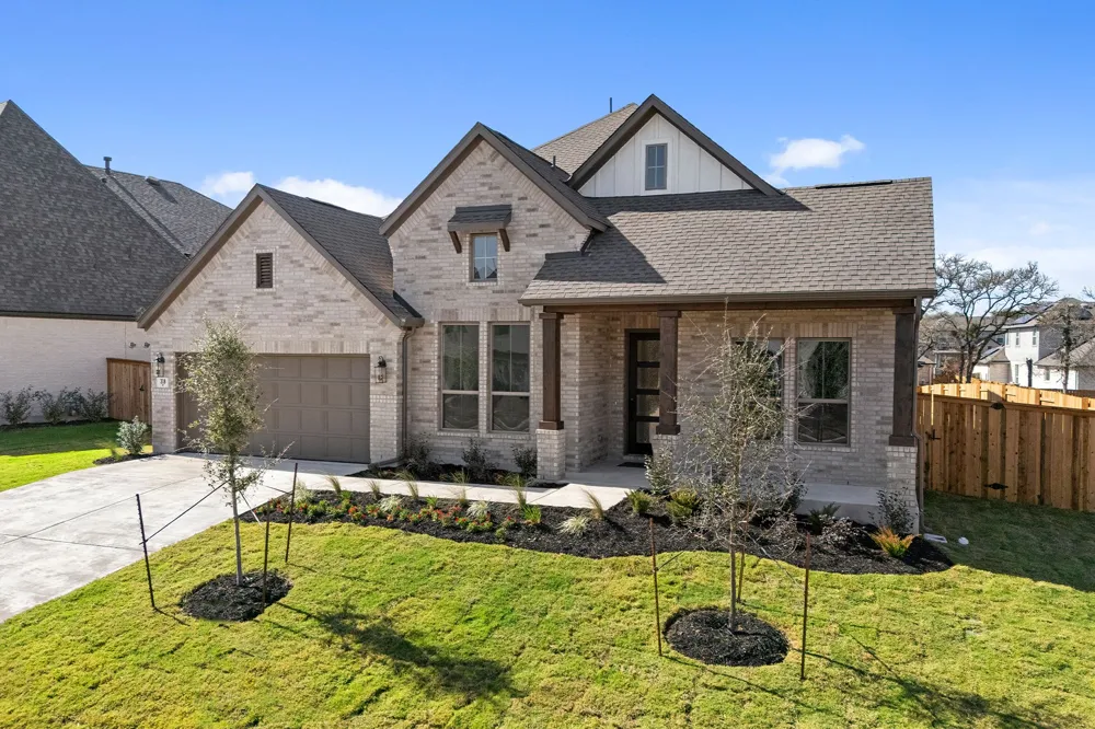 318 Wood Thrush Run Kyle, TX 78640