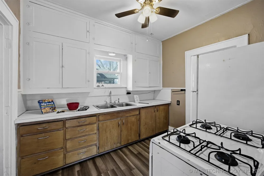 119 Enlow Avenue Blackwell, OK 74631