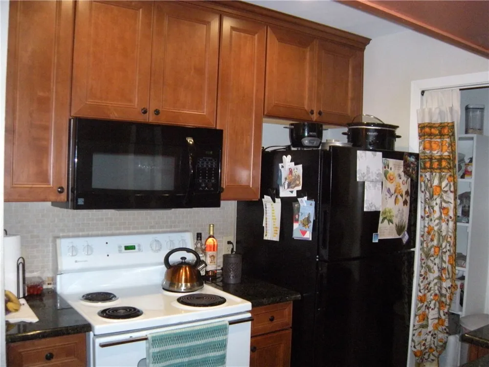 915 W 23rd Street #211 Austin, TX 78705