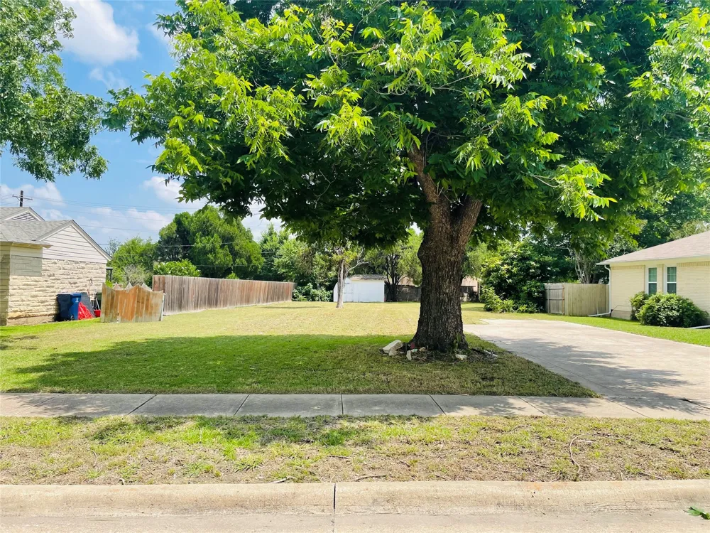 1416 Williams Drive Garland, TX 75042
