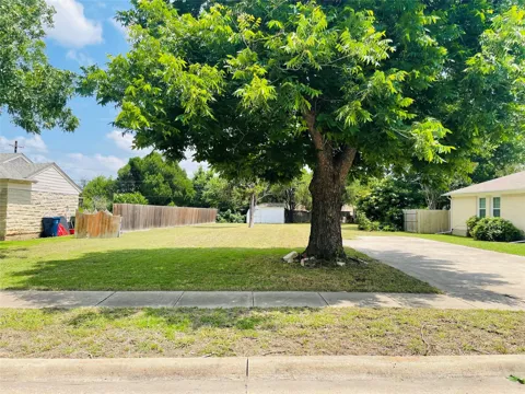 1416 Williams Drive