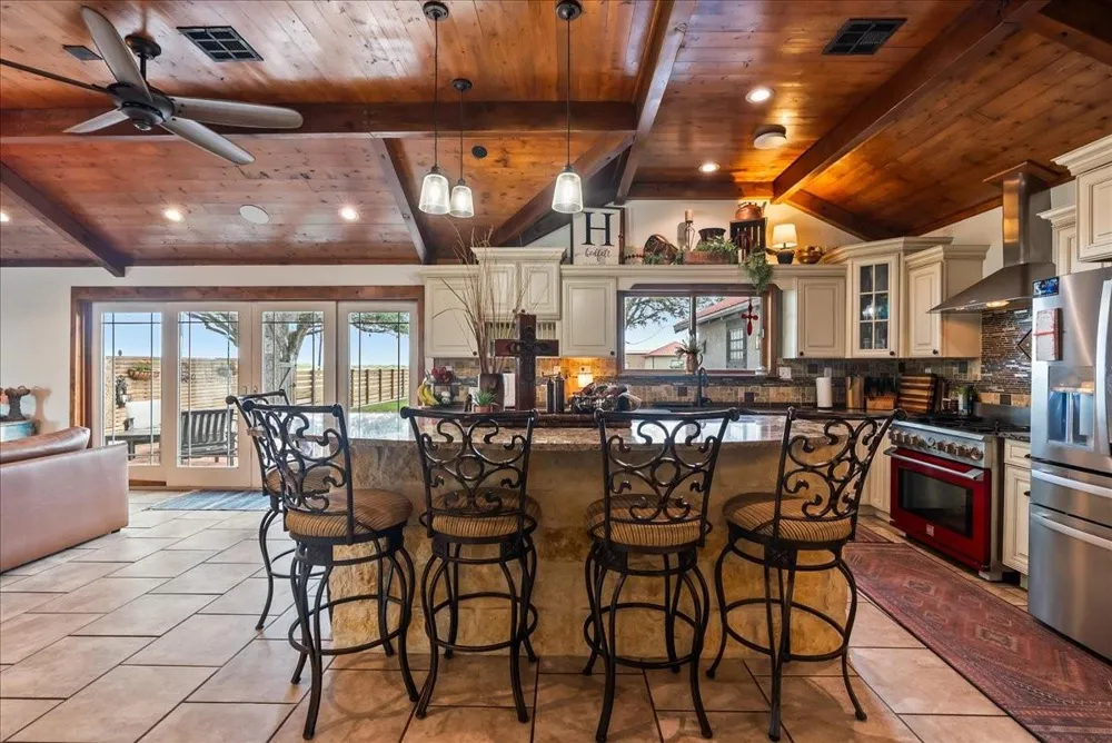 9795 County Road 2249 Sinton, TX 78387